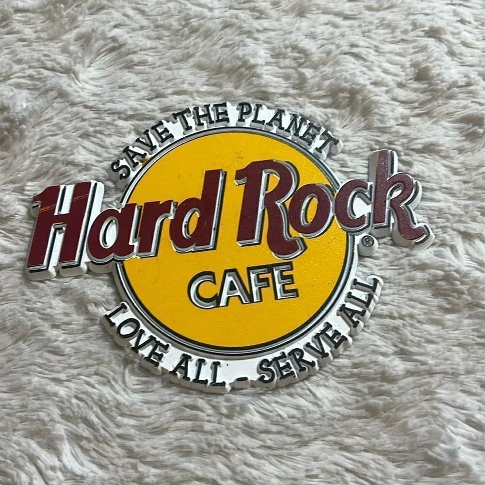 Hard Rock Cafe magnet